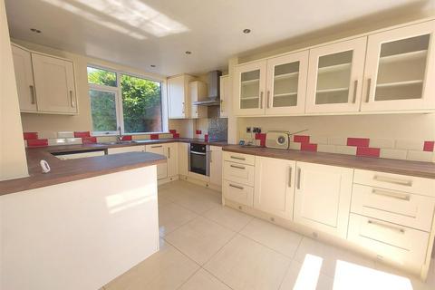 4 bedroom terraced house for sale, Erneley Close, Stourport-On-Severn