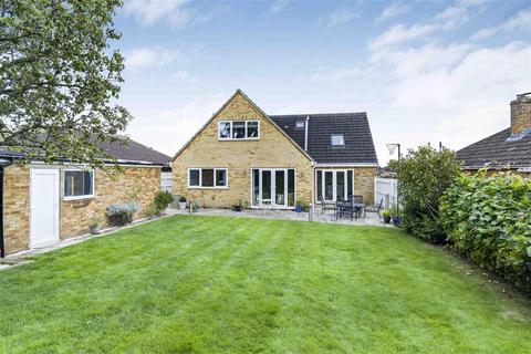 20 Brashfield Road, Bicester, OX26 3HE