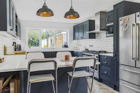 20 Brashfield Road, Bicester, OX26 3HE