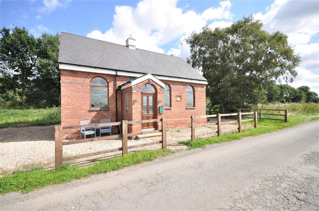 Jaques Bank, Medge Hall, Crowle 2 bed detached house for sale £200,000