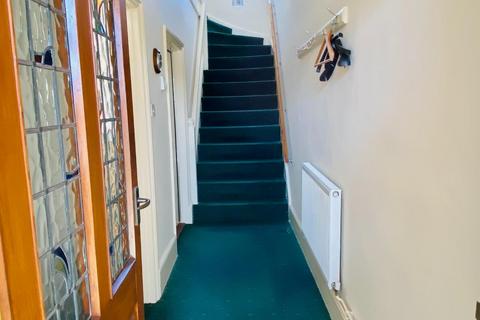 12 The Square, Witheridge, Tiverton, EX16 8AE
