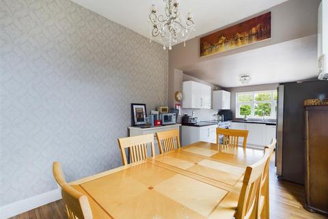3 bedroom semi-detached house for sale, Holywell Avenue, Whitley Bay
