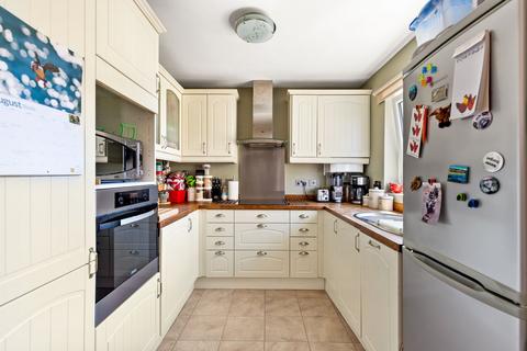 2 bedroom apartment for sale, Gough Road, Sandgate, Folkestone, CT20