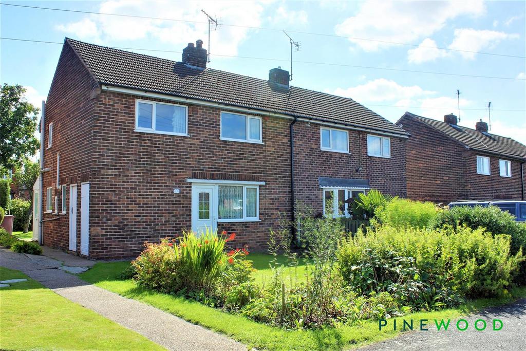 Manor Grove, Chesterfield S43 3 bed semidetached house for sale £170,000