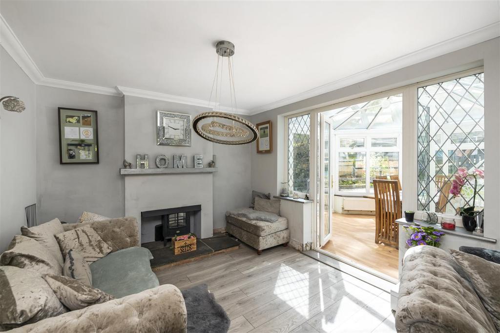 Prompt Corner Cottage internals14 3.jpg