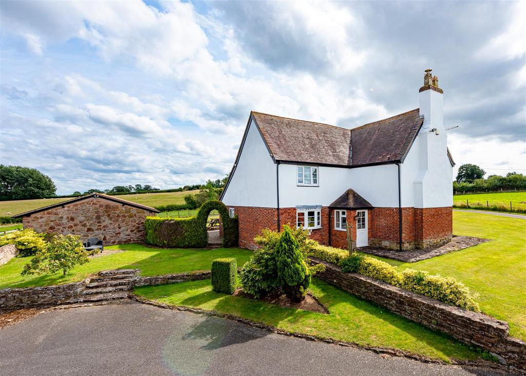 Lower Sutton Farm, Sutton, Chelmarsh, Bridgnorth 3 bed detached house