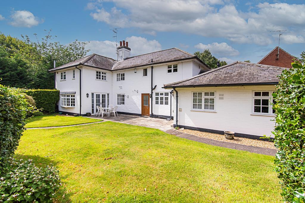 Padleys Lane, Burton Joyce, Nottingham 3 bed cottage for sale £600,000