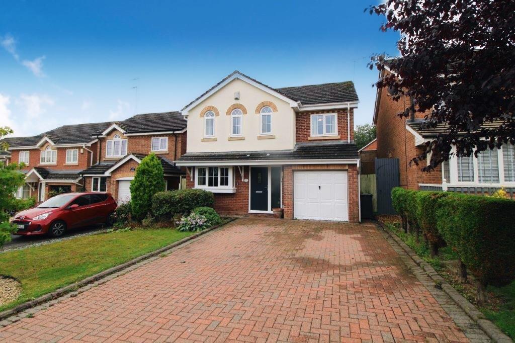 Burton Close, Daventry 4 bed house for sale £370,000