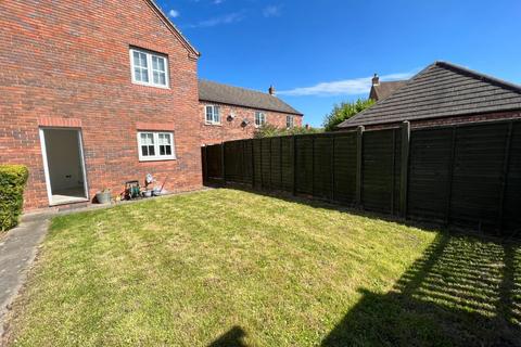 22 Walnut Walk, Lichfield, WS13 8FA