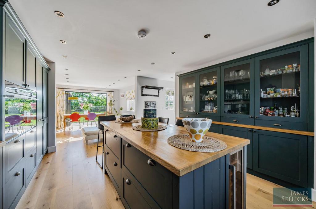 Open plan living kitchen