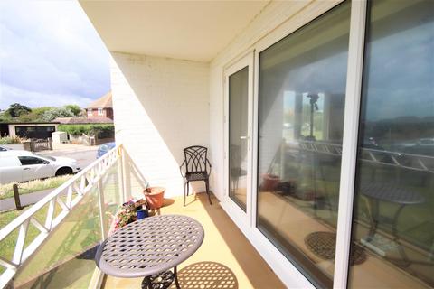 2 bedroom flat for sale, St Lucia, West Parade, Bexhill on Sea