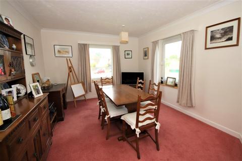 2 bedroom flat for sale, St Lucia, West Parade, Bexhill on Sea