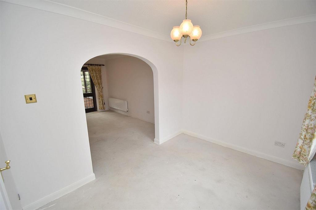 Dining Room.JPG