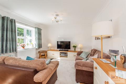 3 bedroom detached bungalow for sale, Priory Road, Chelmsford CM3