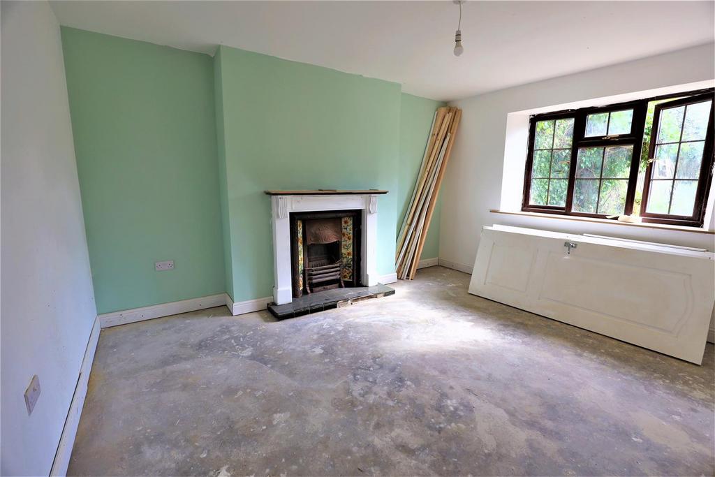 Grove Road, Llandow, Nr Cowbridge, Vale Of CF71 7NY 3 bed