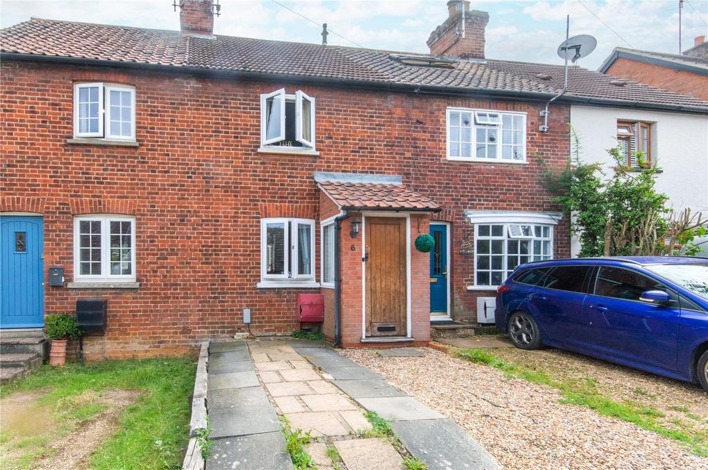 Brook Cottages, Stoney Common, Stansted Mountfitchet, Essex, CM24 2 bed