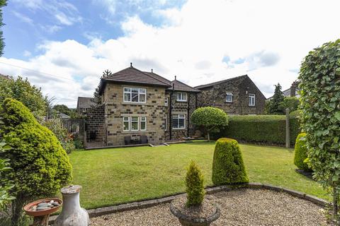 4 bedroom detached house for sale, Blackmoorfoot Road, Huddersfield