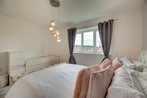 16 Hadrian Drive, Blaydon-on-tyne, NE21 4FP