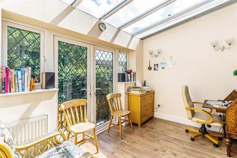 Paygate Hill Cottage Godstone Hill, Godstone, RH9 8AP