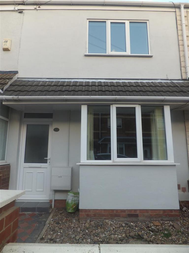 Bentley Street, Cleethorpes 2 bed terraced house £595 pcm (£137 pw)