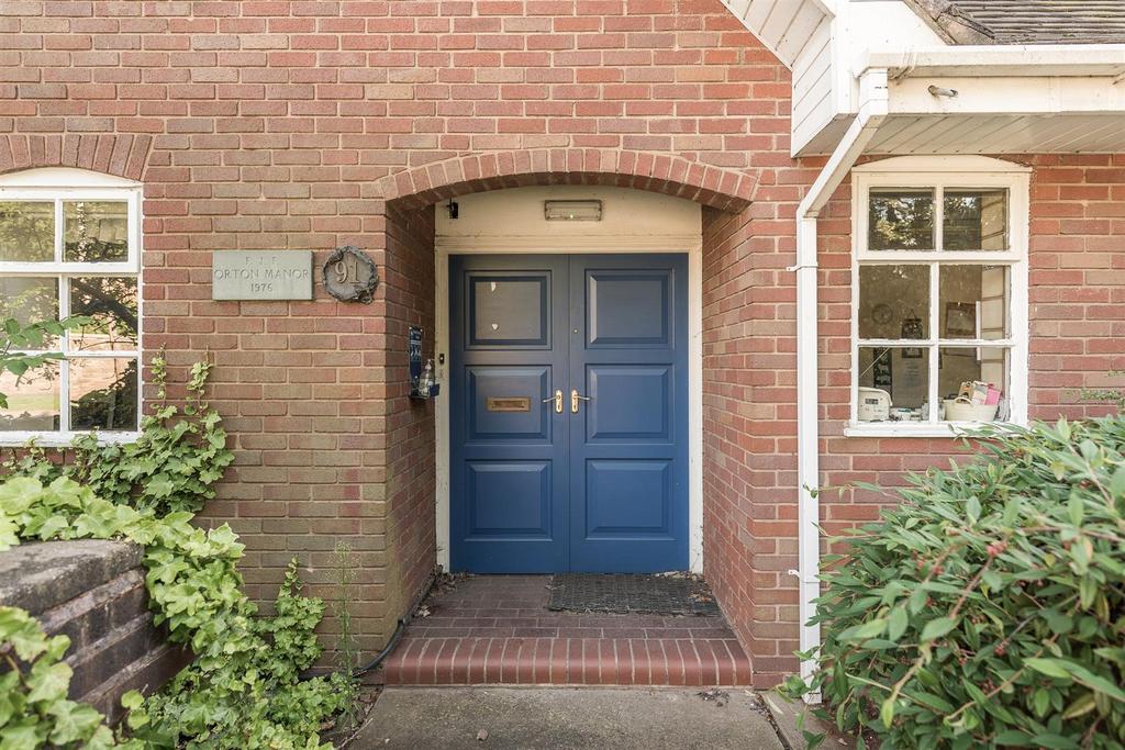 Orton Lane, Lower Penn, Wolverhampton, WV4 4XA 6 bed detached house for