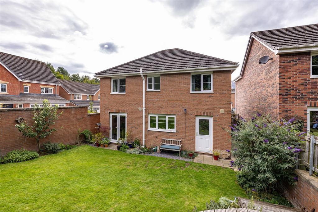 The Beeches, Tweedbank, Galashiels 4 bed house £298,000