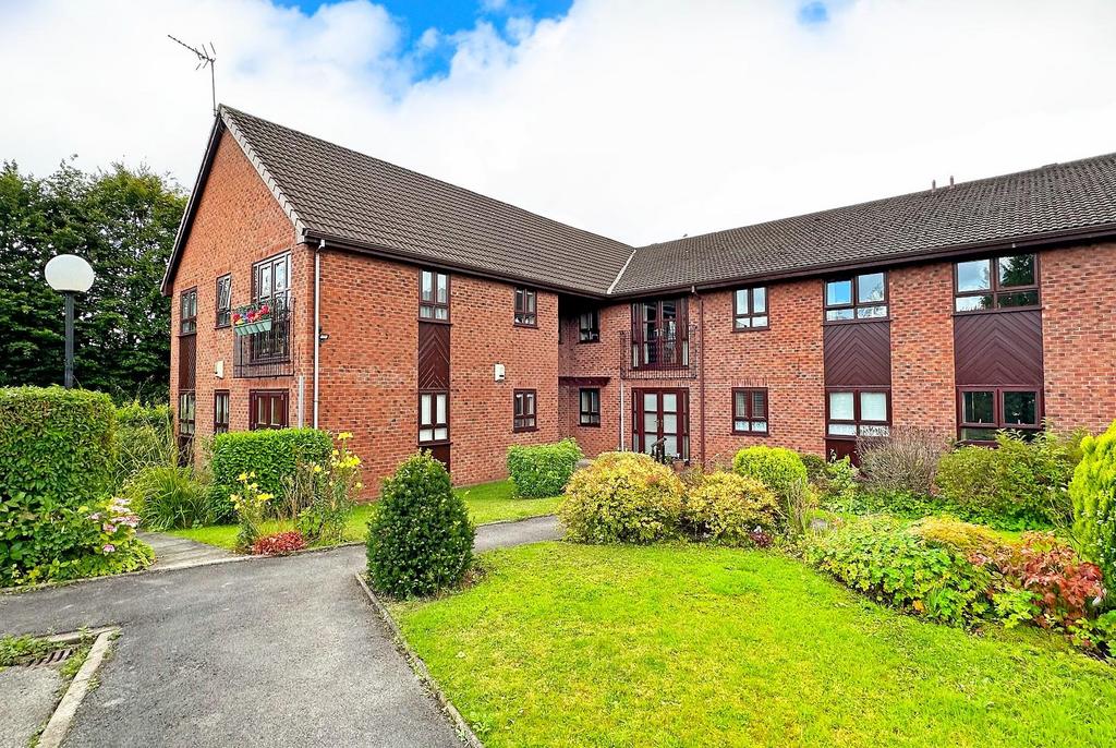 Wood Lane, Timperley, Altrincham 2 bed retirement property £162,000