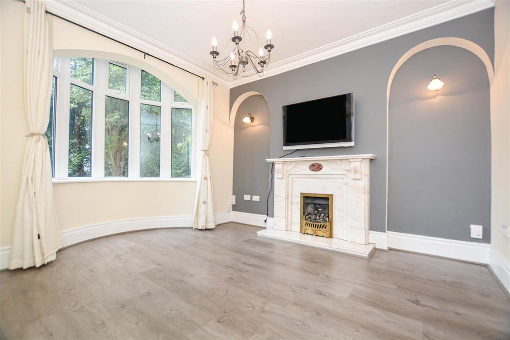 Messingham Road, Scunthorpe 3 bed detached house for sale £270,000