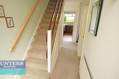 12 Robin Drive, Bradford, BD2 2HA