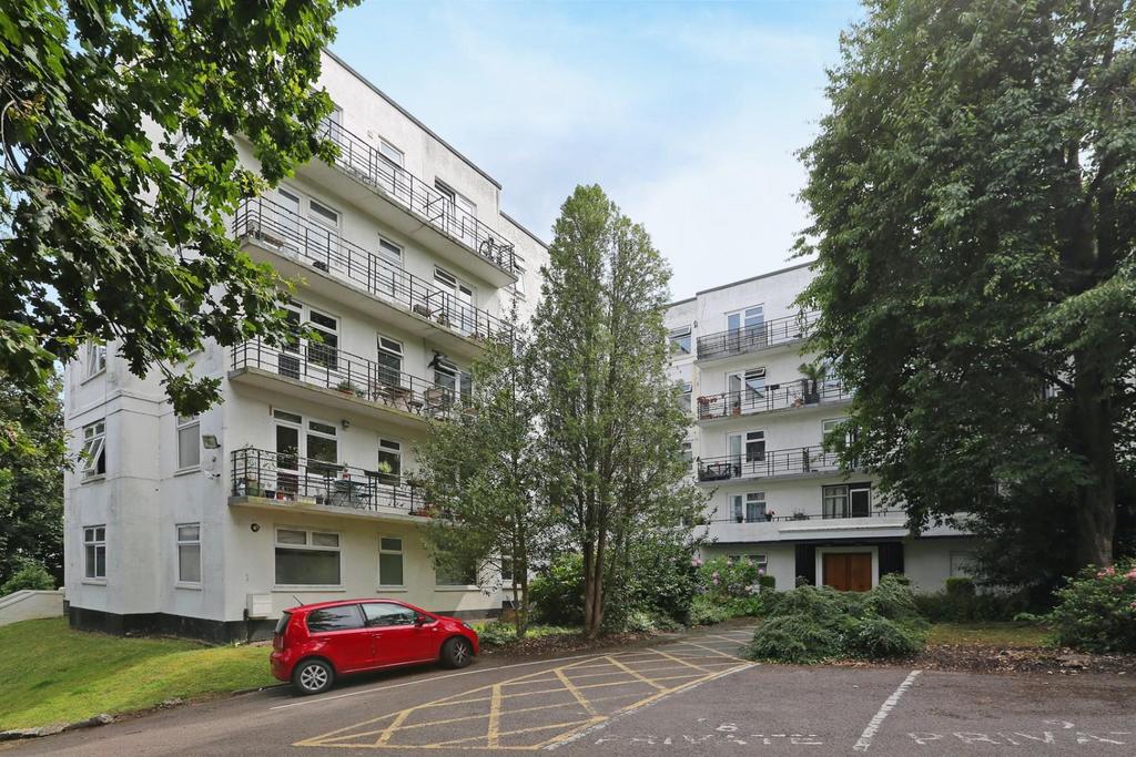 12 Forest Croft  (13).jpg