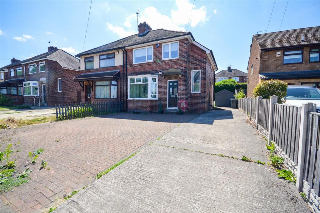 Birley Moor Road, Frecheville S12 3 bed semidetached house £900 pcm
