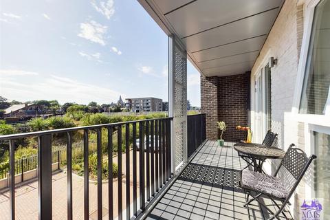 1 bedroom flat for sale, Corys Road, Rochester