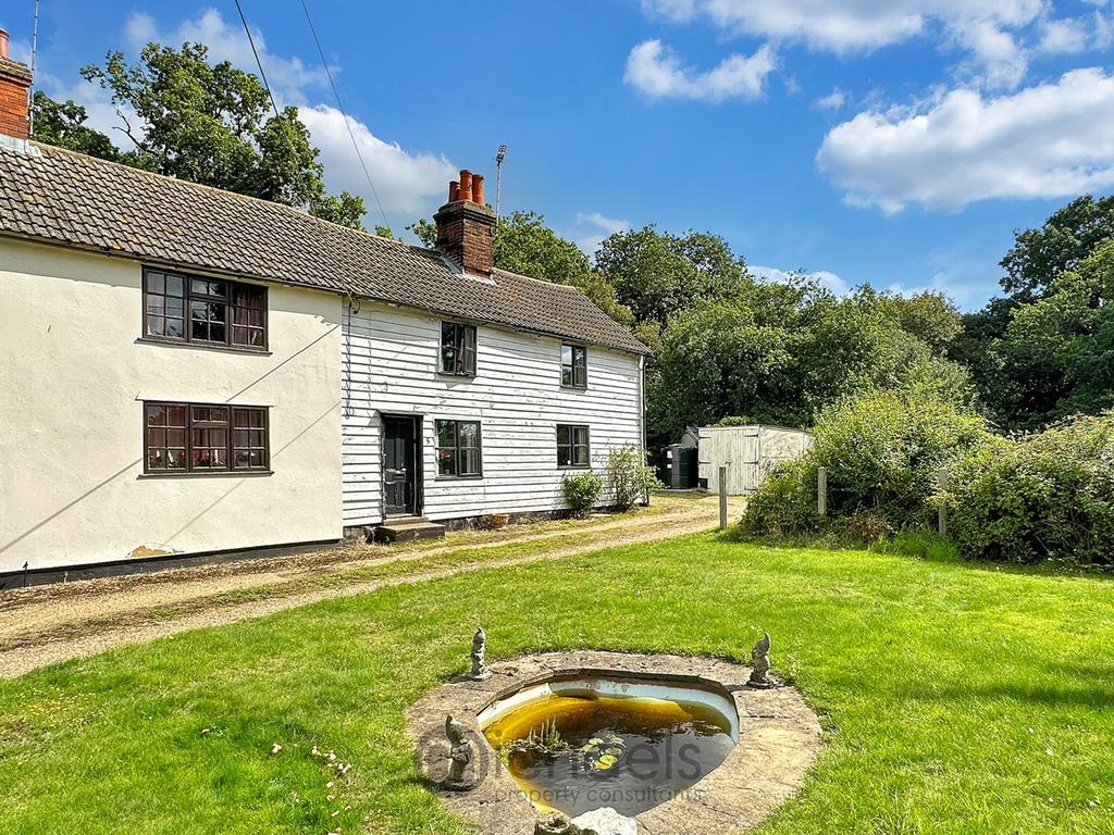 Halstead Road, Eight Ash Green, Colchester, CO6 2 bed cottage for sale