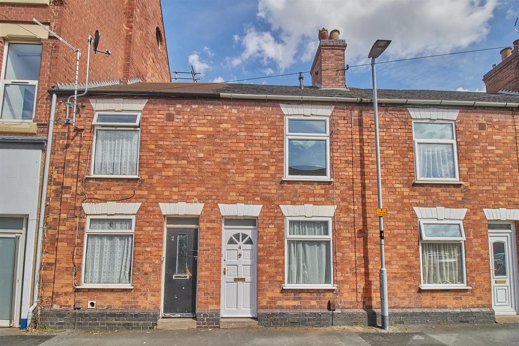 Hill Street, Hinckley 2 bed terraced house for sale £150,000