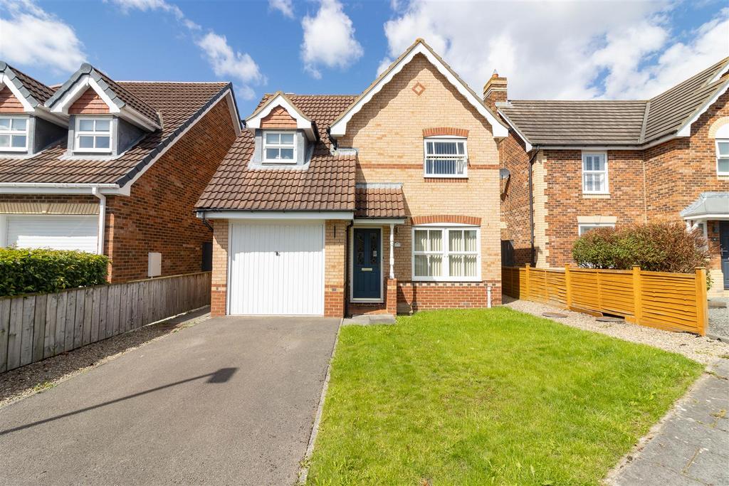 Stonecroft Gardens, Newcastle Upon Tyne 3 bed detached house for sale