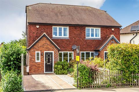 3 bedroom semi-detached house for sale, Middle Street, Strood Green, Betchworth, Surrey, RH3