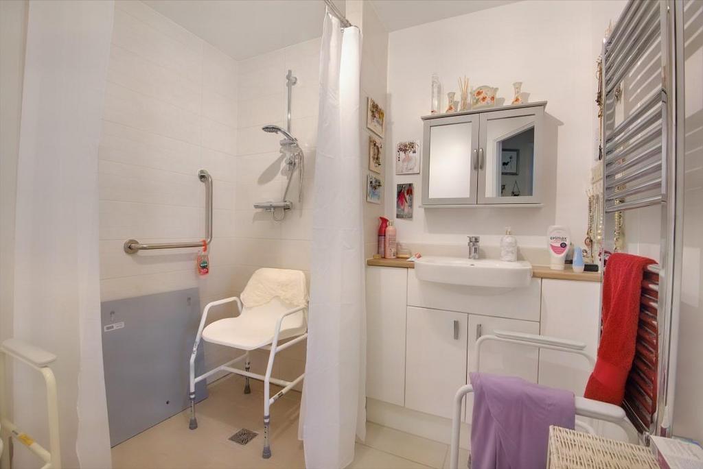 8559695-interior02 (Medium).JPG