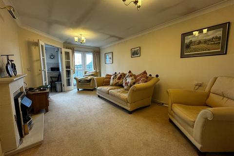 1 bedroom apartment for sale, Cestrian Court, Newcastle Road, Chester Le Street