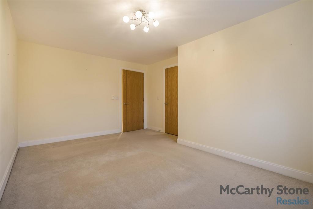 8672092-interior08.jpg
