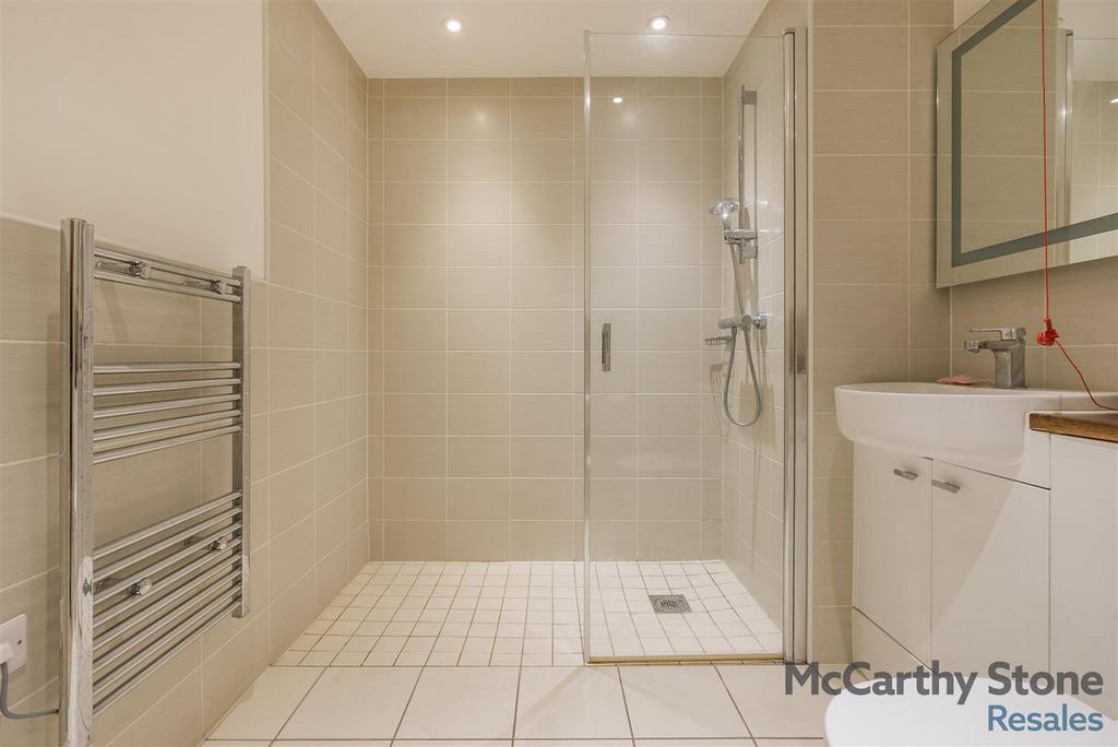 8672092-interior06.jpg