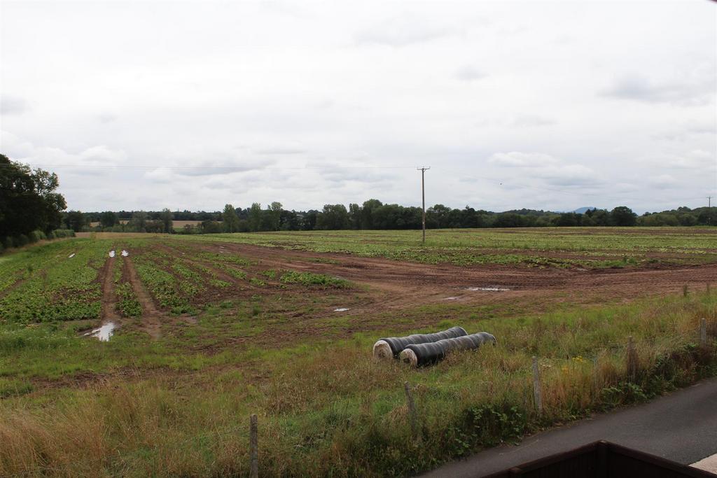 Deepdale View, Sambrook, Newport 3 bed semidetached house for sale £