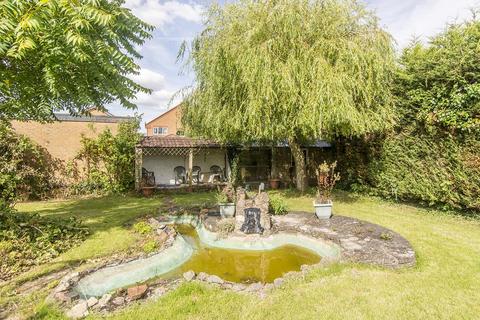 4 bedroom detached house for sale, Fleckney Road, Kibworth Beauchamp, Leicestershire