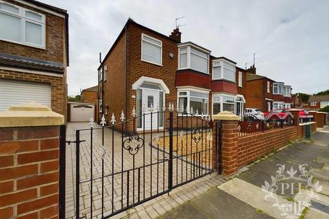 3 bedroom semi-detached house for sale, Kinloch Road, Middlesbrough