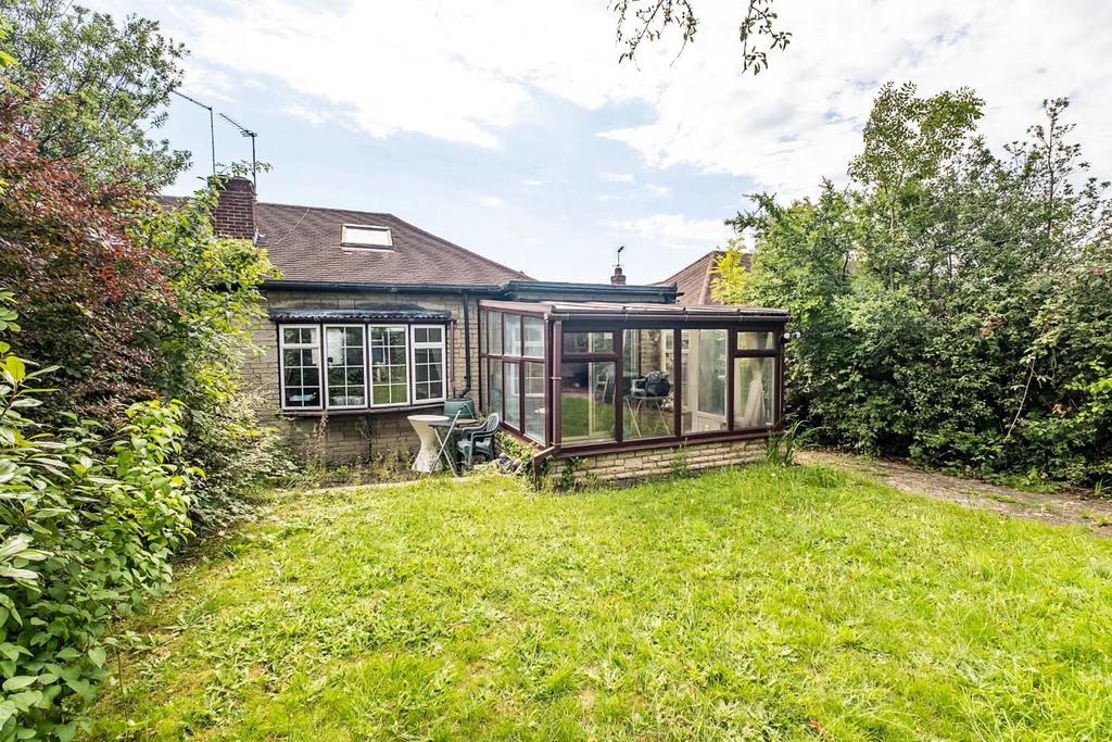 Firswood Avenue, Ewell 3 bed semidetached bungalow for sale £500,000