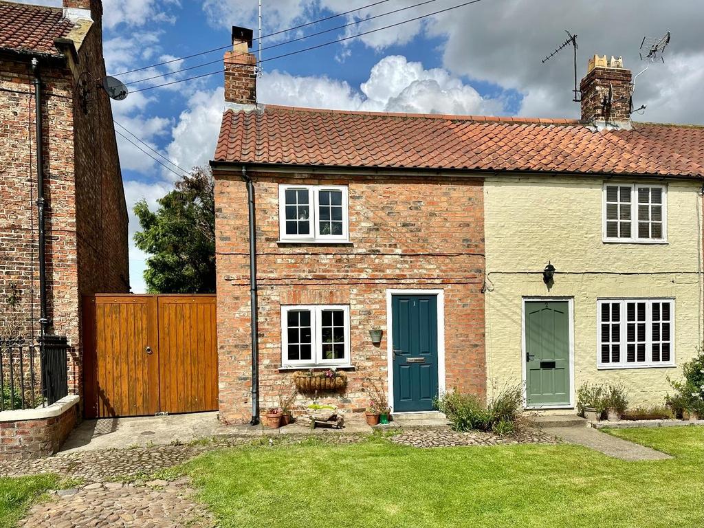 Main Street, Stillington, York 2 bed end of terrace house for sale £