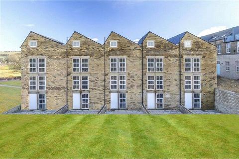 3 bedroom townhouse for sale - West Shaw, Oxenhope, Keighley, BD22