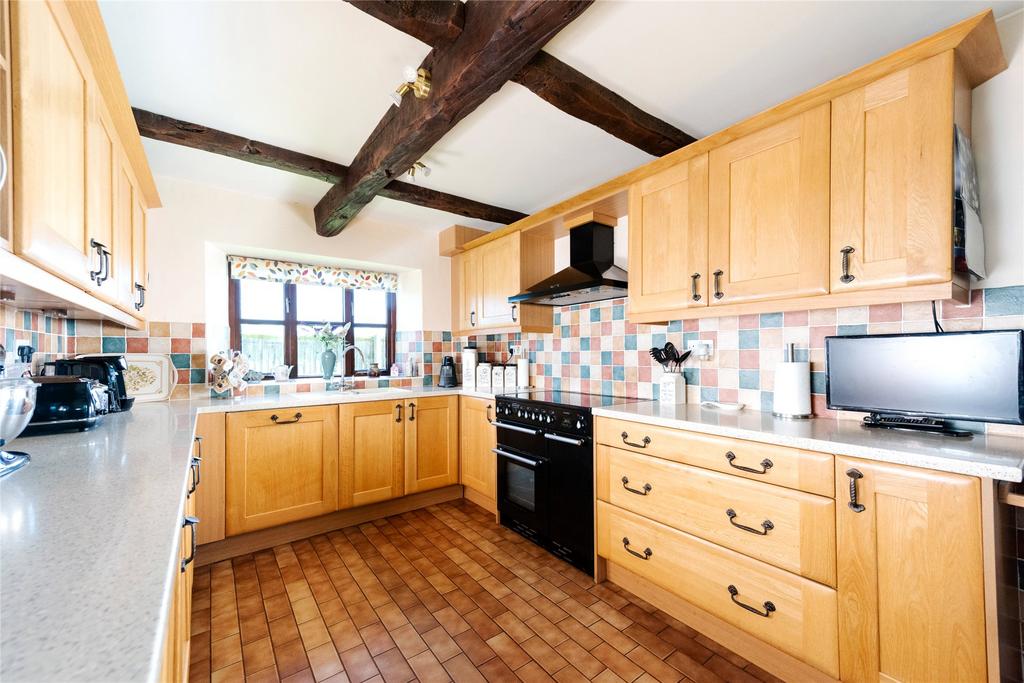 Kitchen/Breakfast