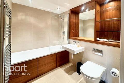 1 bedroom flat to rent, Watermans Place, LS1