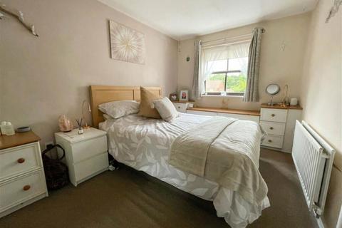 20 Ashwell Drive, Shirley, Solihull, B90 3LR