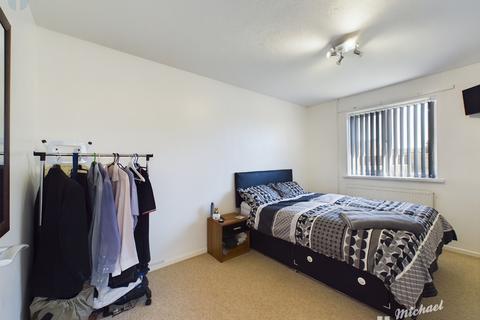 2 bedroom semi-detached bungalow for sale, Upper Abbotts Hill, Aylesbury